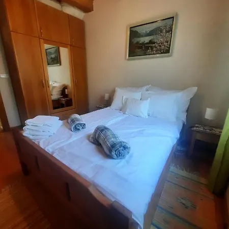 Liget Vendeghaz Harsfa U 11 4*